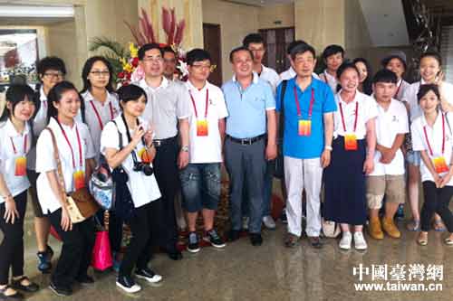 臺灣工會青年夏令營山東威海紀念甲午戰(zhàn)爭120周年 臺灣工會青年夏令營山東威海紀念甲午戰(zhàn)爭120周年