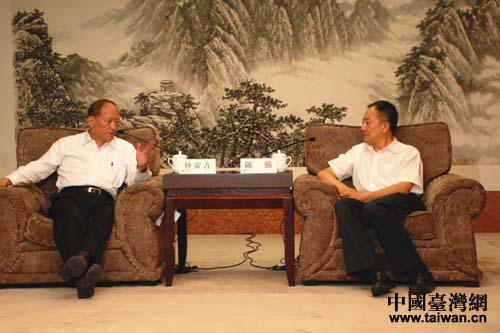 ��9��4�գ����ʡί��ί��ʡί�y(t��ng)��(zh��n)�����L(zh��ng)ꐏ�(qi��ng)��(hu��)Ҋ�_(t��i)���H���h�s�u(y��)����ϯ犘s��һ��