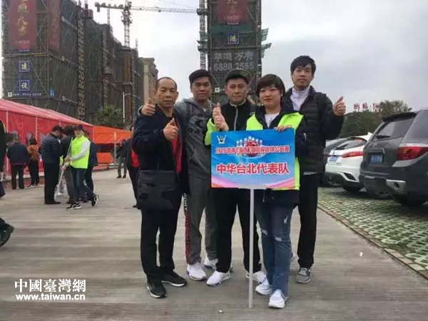 謝金良和他的隊(duì)友們 謝金良和他的隊(duì)友們