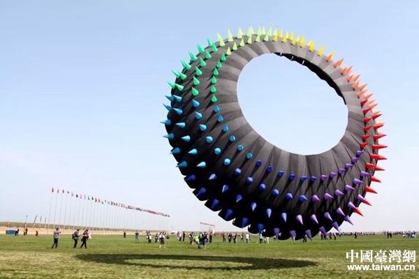 形態各異的風箏 形態各異的風箏