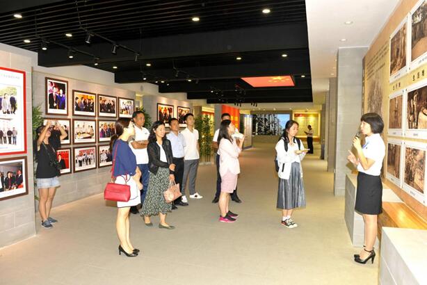 �_������ý�w�ˌ������،����������l���L