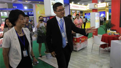 臺(tái)企旺旺集團(tuán)負(fù)責(zé)人:盼兩岸食安領(lǐng)域多交流