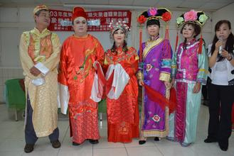 臺南大陸配偶展示動漫妝學習成果 盼能順利就業 臺南大陸配偶展示動漫妝學習成果 盼能順利就業