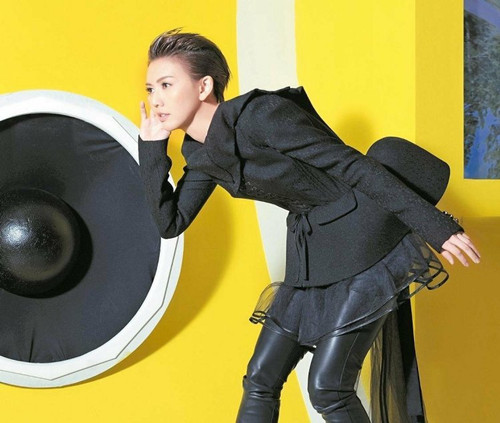 �O�����Ƴ���MV���^�����͸��ԣ��D��