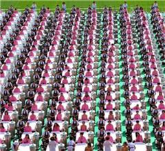 ����ǧ��¶�촩ԡ�������� ��(chu��ng)�켪��˹�¼o�