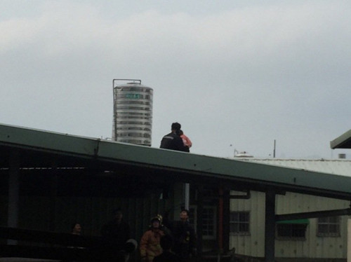 �_�����ӱ���4�����´�Ů���[���Ǳ������Ʒ�