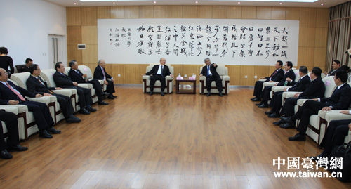 �Ͼ���W���P�I����Ҋ�ǲ���һ�У��Ї��_���W����Ӣ���z��