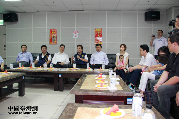 ��־܊�c�±���ϫֹ������l(xi��ng)�H����ꑼ���ż����