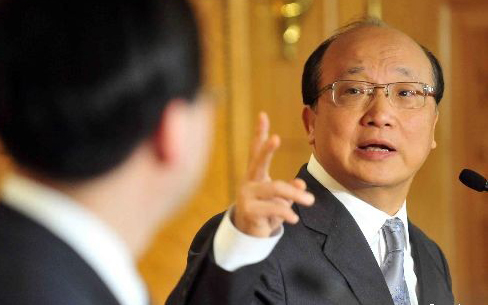 �_�����L��־��