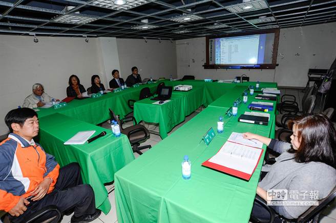 �_(t��i)���h�L(zh��ng)��Ʊ�����M(j��n)�h�_��5�h�T�h�������_(t��i)ý�D��