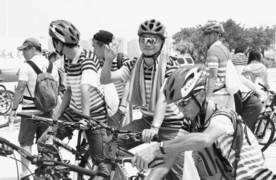 ���{Փ�����ഺ��ە��ݸ������A