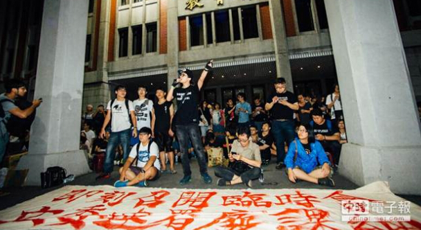 ���x�e���n�V �n�V΢�{�ټ��˺�����Ӣ�ģ����˺��Ӱ�