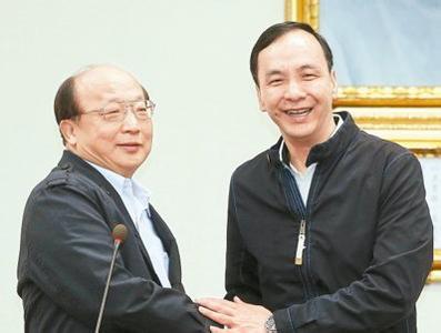 臺媒:胡志強操盤加分明顯 蔡英文不再“躺著選” 臺媒:胡志強操盤加分明顯 蔡英文不再“躺著選”