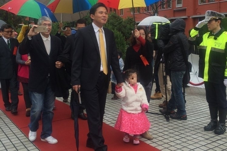 �¿ơ���ί���y�Ҿ��߼t̺�������f�����Ĺ֮�