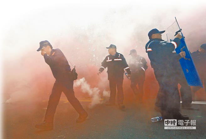 ���M�h�x����Ʊ�񱊱��� �_ý��ԓʹ�ѵ��ǲ�Ӣ��