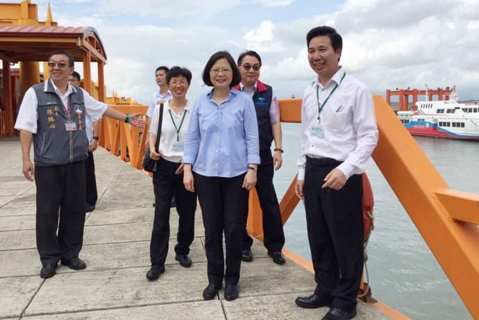 ��Ӣ���e��8ǧ�|ȫ�_���p܉ �_ý�v���������