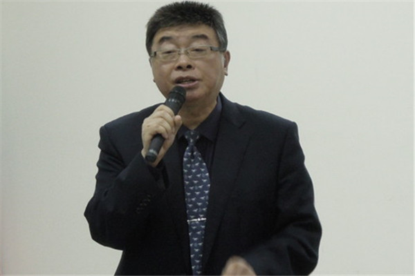 �_�����������(li��n)�χ��������u��Ӣ�ĳɼ��M���_����