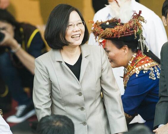 �ǡ����h�I(l��ng)�������_(t��i)�����e������̮�(d��ng)��