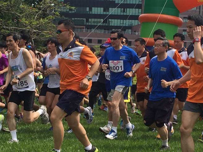 �RӢ���߹��վW�j�������R�k����ý�w�������ɡ����DƬ��Դ���_�����Еr��ӈ󡷣�