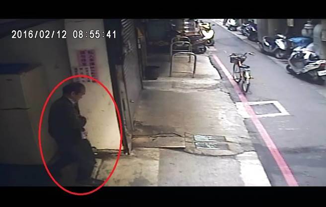 70歲老翁偷300顆鹵蛋被警方抓獲 辯稱給街友吃 70歲老翁偷300顆鹵蛋被警方抓獲 辯稱給街友吃