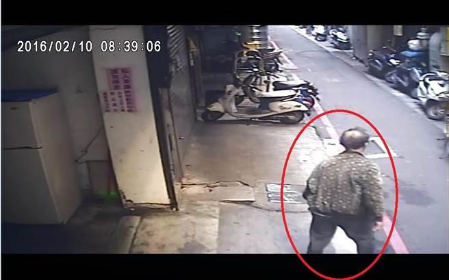 70歲老翁偷300顆鹵蛋被警方抓獲 辯稱給街友吃 70歲老翁偷300顆鹵蛋被警方抓獲 辯稱給街友吃