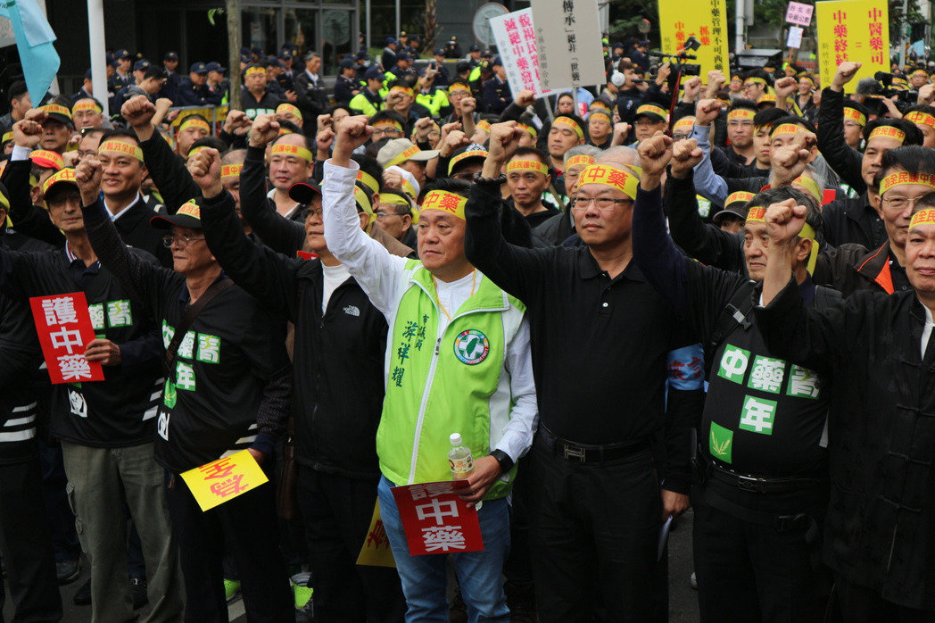 �_������������ŭ��ˎ�̣���ǧ�˰������l������