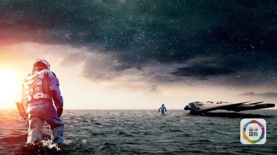 不過,把引力波的發現用于科幻迷們期待已久的時空穿越和星際通信,還需漫長的等待。