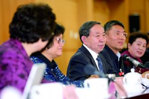 3��8�գ�ȫ�����f�e�н�����e�M���h�����������LԬ�F���������� ȡ���h��