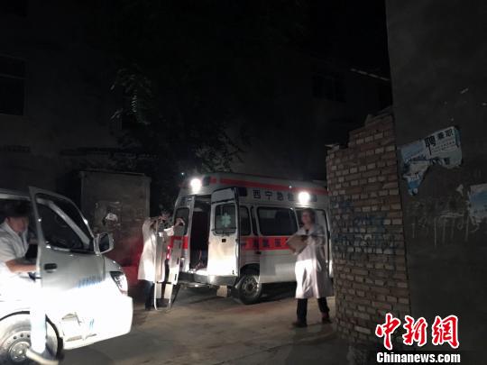 �ຣ���ݵ���һ��4�����y �ٷ�:��ȡ�a��˽��