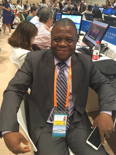 �з�����������ӛ�߸��׵���ˡ��w����