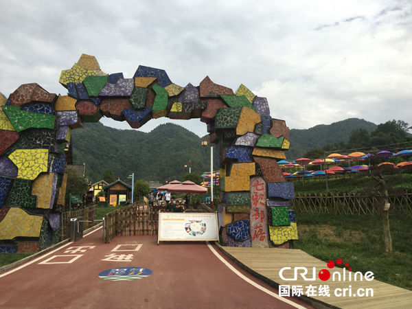 �DƬĬ�J(r��n)��(bi��o)�}