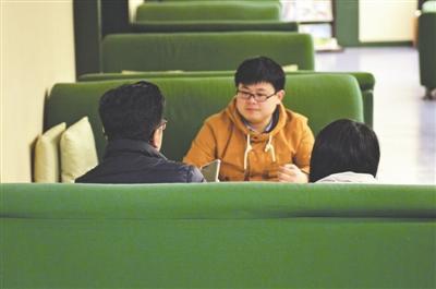  2��2�����ɶ������R�����������¼�����δ�ϴ������^һ�ٵ����������󣩺����ӽ��ܳɶ��̈���L ���zӰ ����