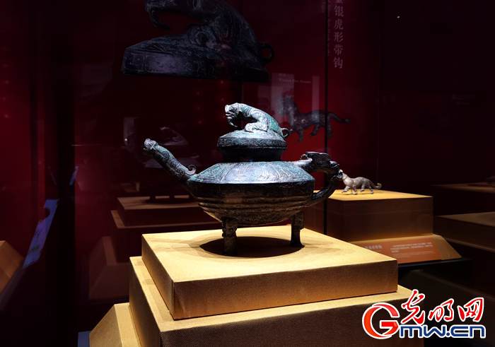 【新春走基層】視頻丨虎年看虎展!來國博感受虎文化