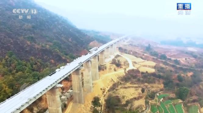焦點訪談:天塹新通道 成昆再傳奇