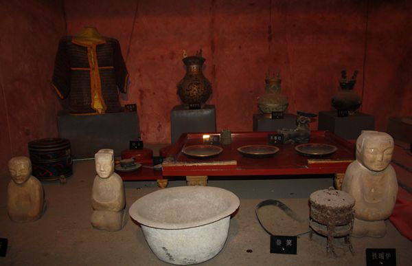 靖王墓后室概況(中國臺灣網 郭曉康攝) 靖王墓后室概況(中國臺灣網 郭曉康攝)