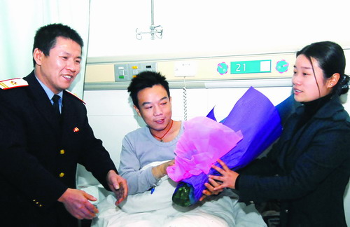 �������V�F���F�Lɳ���\�γ���܇꠸���L�R��ƽ����һ�������r�������ϴ�W���Ŷ��tԺ��̽����Ó�xΣ�U�Ą��x�֣��У����D��ӛ�߄��G