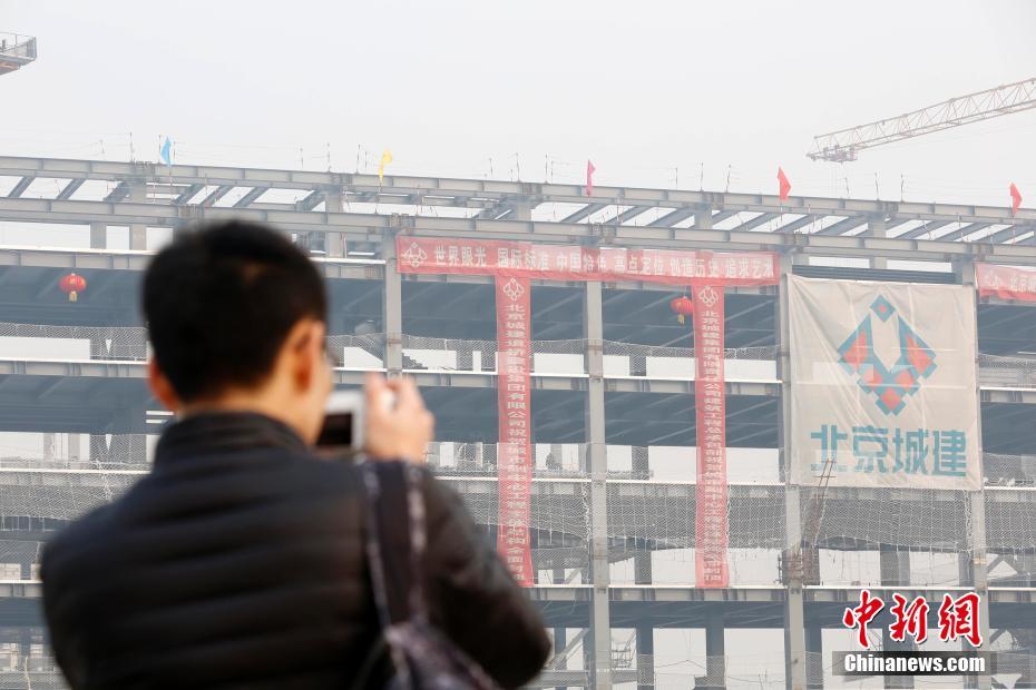 ���ر������и����ġ����׶����g���ִ��{��