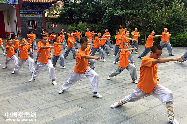 2017兩岸家庭新二代“磨心勵(lì)志”特訓(xùn)營(yíng)側(cè)記