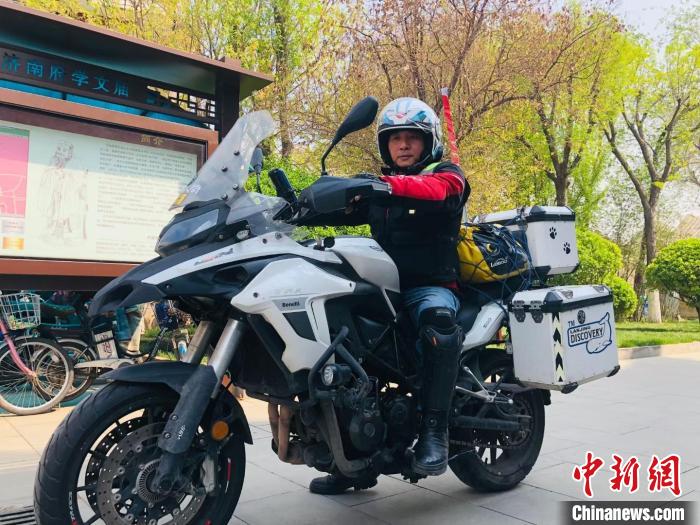 陳文仁在騎行中。 受訪者供圖